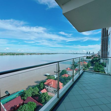 Infinity 28 Hotel And Residence Phnom Penh Exteriör bild