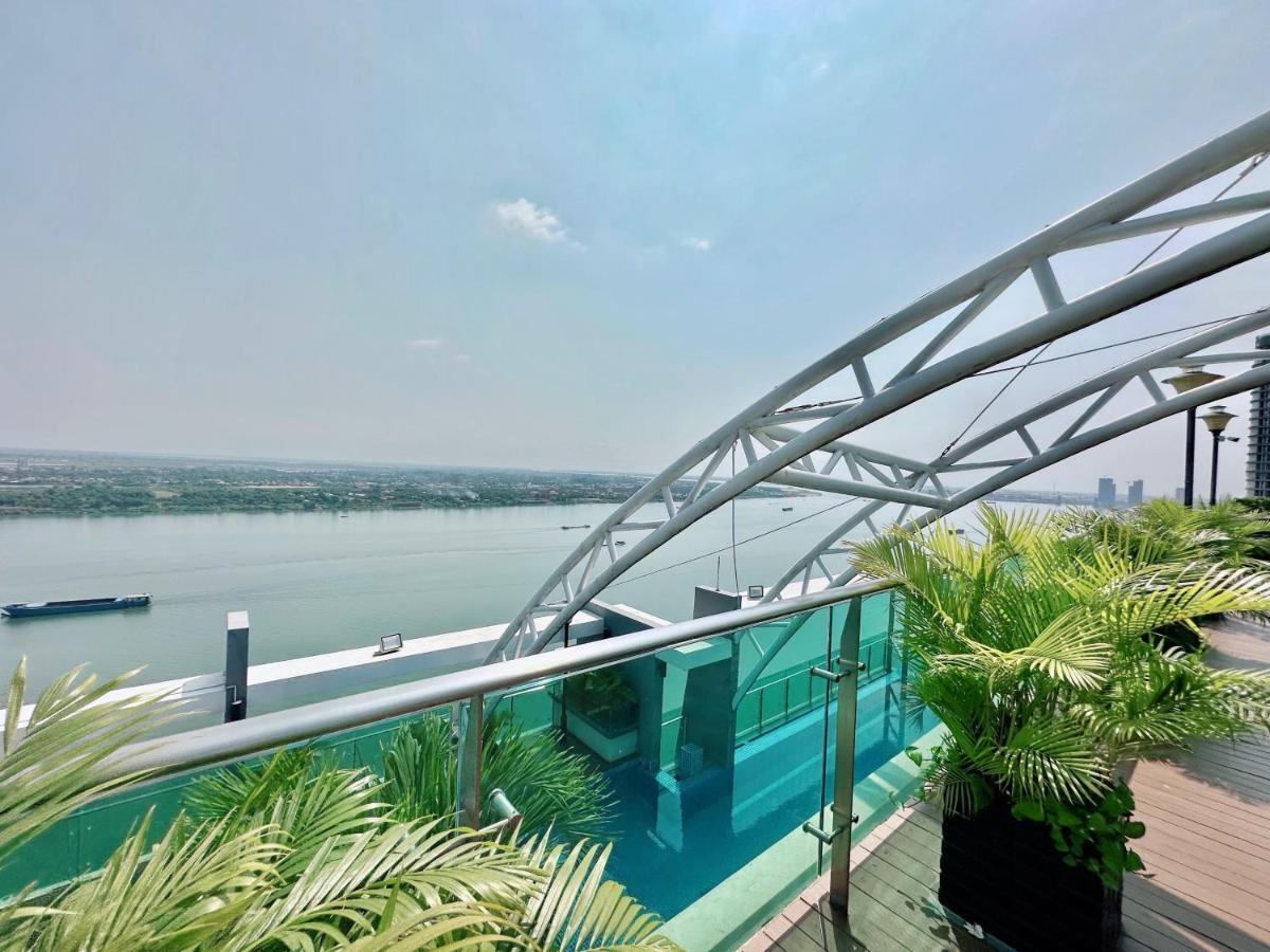 Infinity 28 Hotel And Residence Phnom Penh Exteriör bild