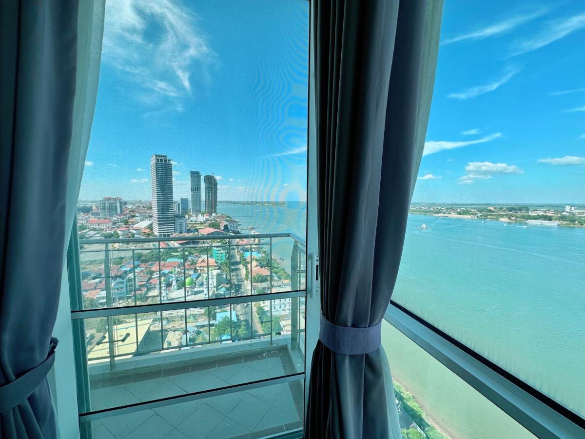 Infinity 28 Hotel And Residence Phnom Penh Exteriör bild