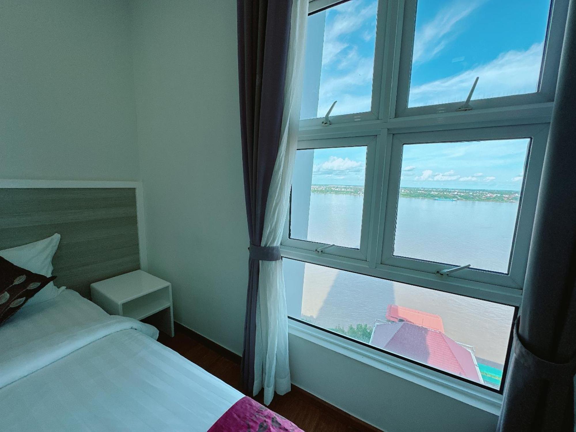 Infinity 28 Hotel And Residence Phnom Penh Exteriör bild
