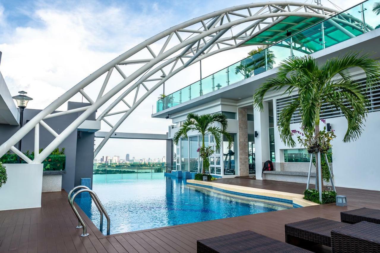 Infinity 28 Hotel And Residence Phnom Penh Exteriör bild